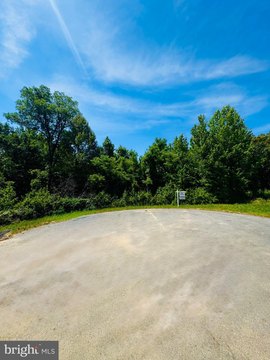 Exceptional Homesite in Exclusive Enclave
