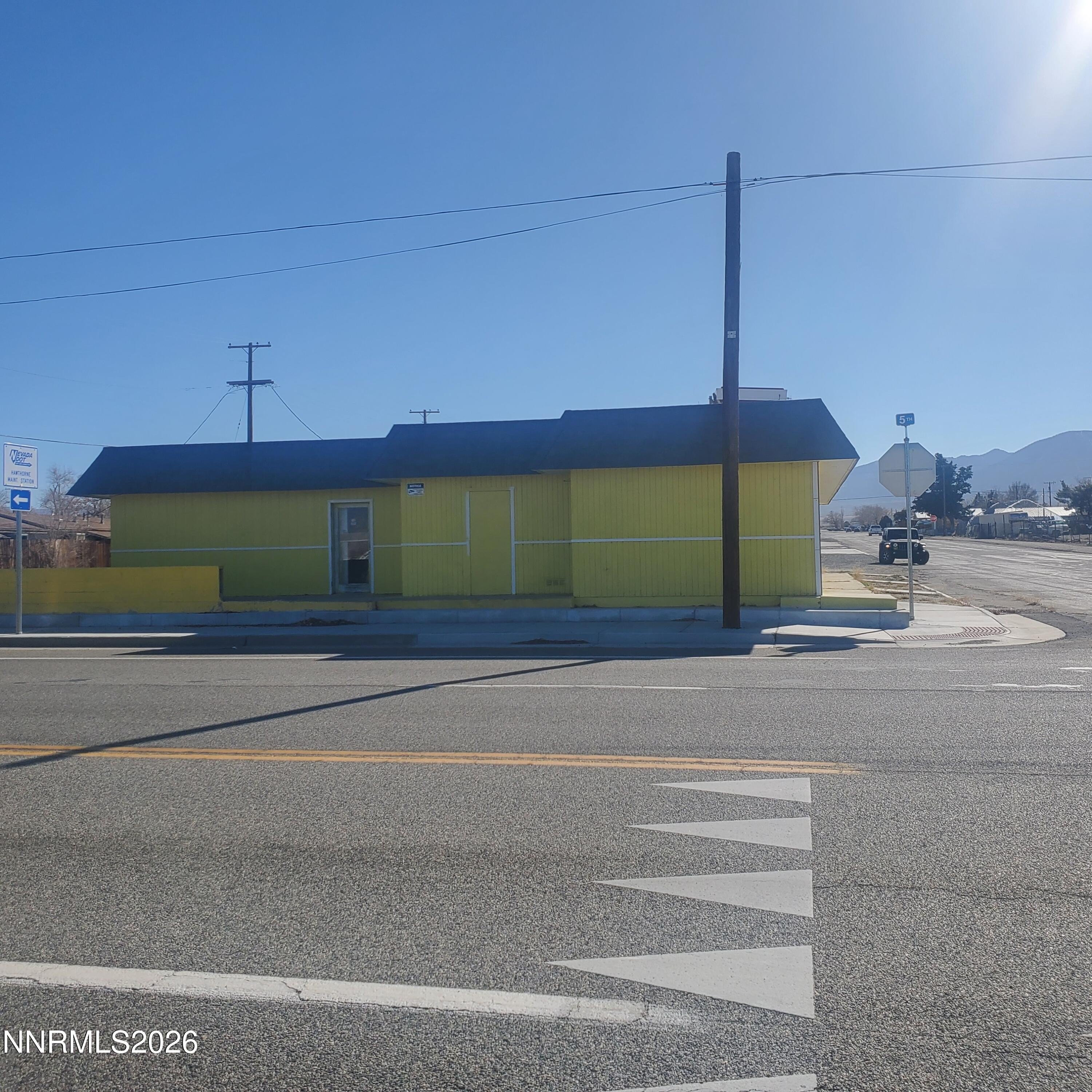 Hawthorne Commercial Property For Sale
