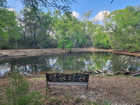 Kosse, TX: 5-Acre Land