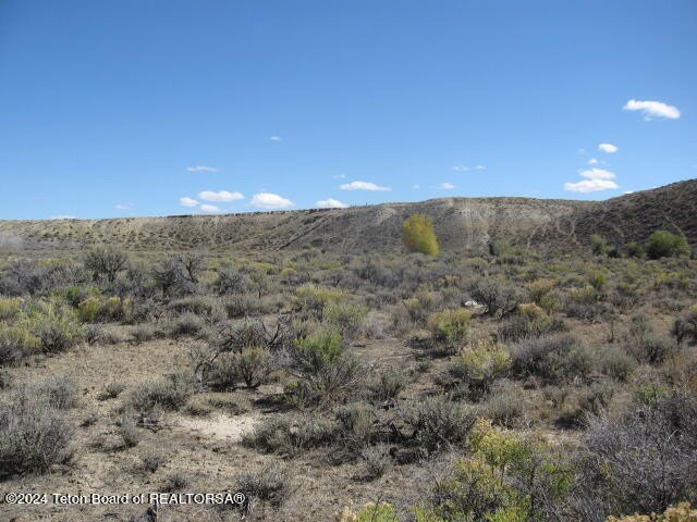 Wyoming Land Bordering BLM Land