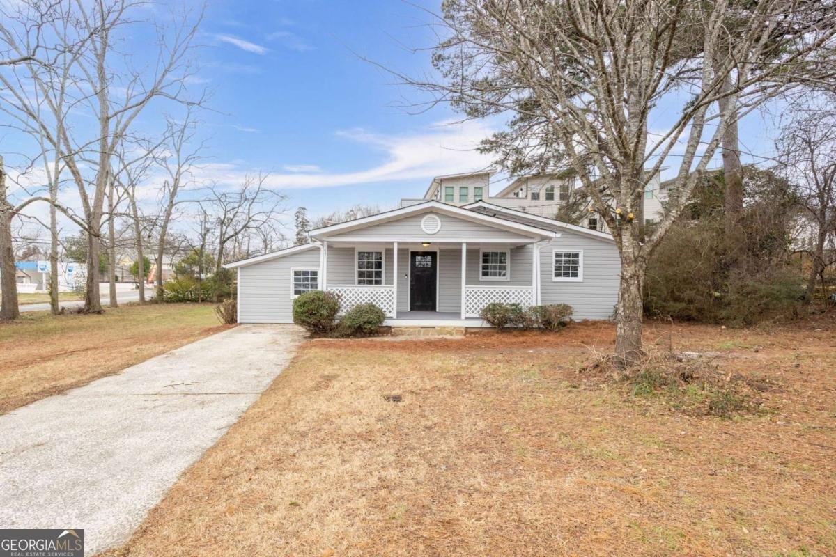 Smyrna Renovated Commercial Property