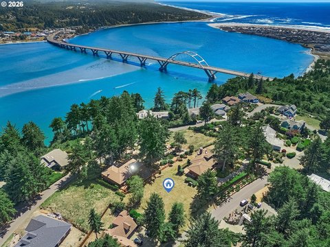 LAND - Waldport, OR