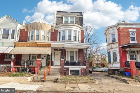 Leased Triplex in Philadelphia