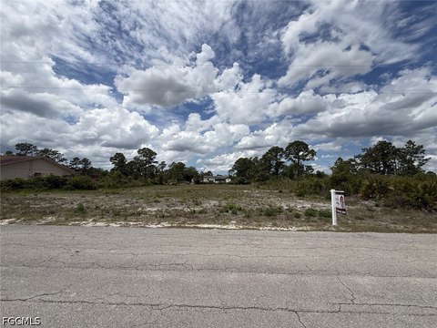 LAND - Lehigh Acres, FL