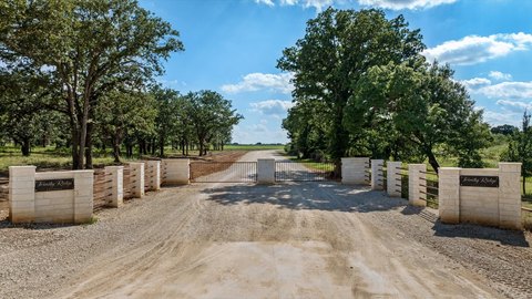 Stephenville Land with Water Well