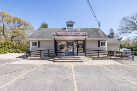 Turnkey Deli Restaurant with Kitchen