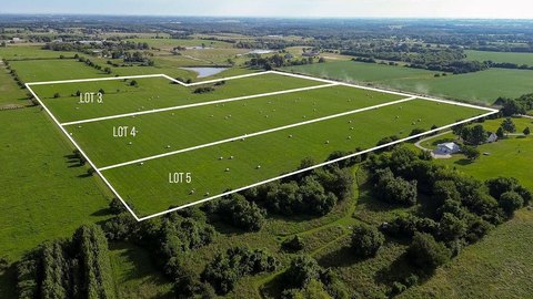 Land, Louisburg, KS