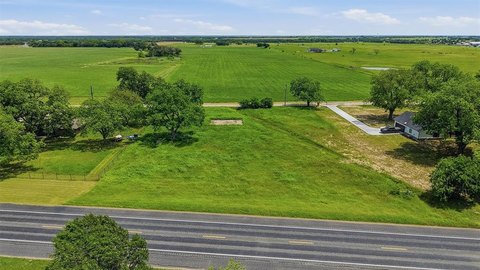 1.05 Acres in Whitesboro, TX