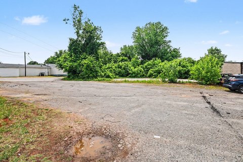Corner Commercial Land With Existing Slab