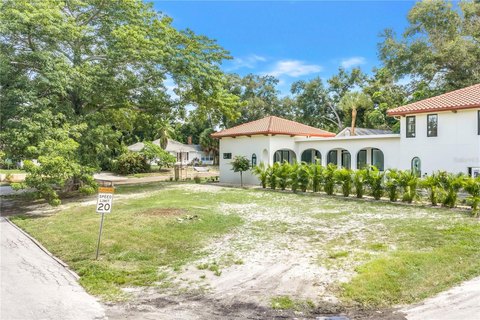 Land, ST PETERSBURG, FL
