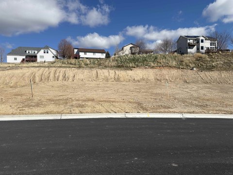 Residential Lot in University Area