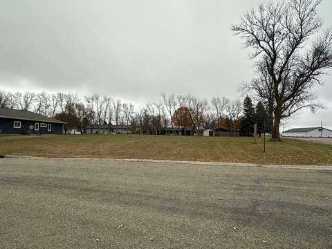 Residential Land in Vibrant Community