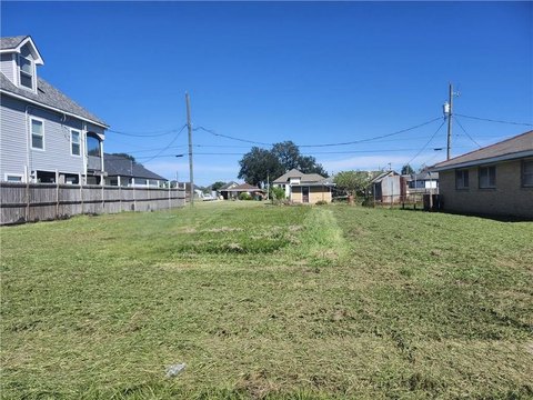 Residential Land in Growing Community