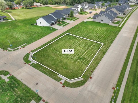 Residential Land in South Pointe