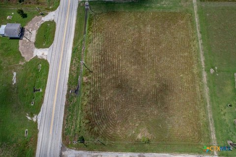Highway Frontage Lot in Seadrift