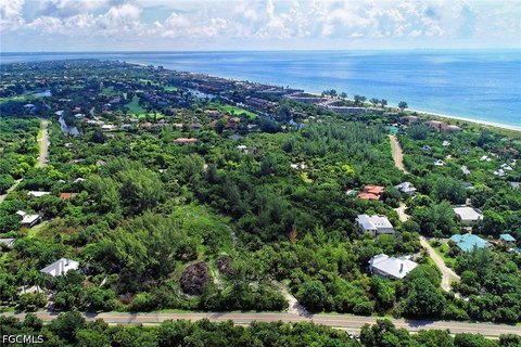 Land, Sanibel, FL