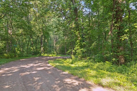 2.5 Acres with River Frontage