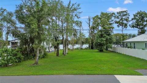 Lakefront Waterfront Land