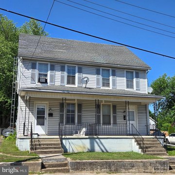 Duplex with Two Three-Bedroom Units