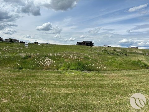 Unzoned Land in West Meadows