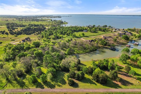 Richland Chambers Lake Waterfront Land