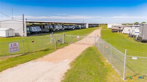Profitable Storage Business on 19 Acres