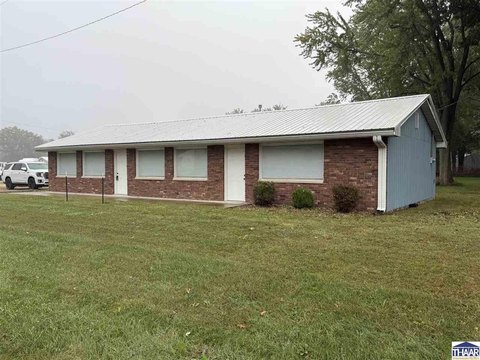 Accessible Commercial Property Near US 41