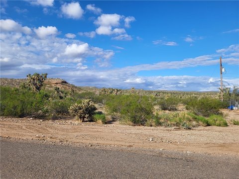 Land, Meadview, AZ