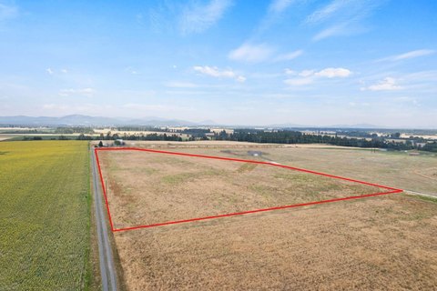 Land, Deer Park, WA