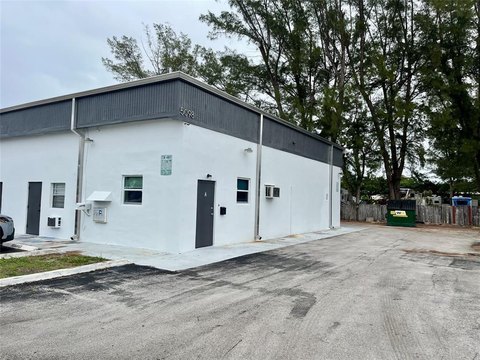 Tamarac Flex Unit For Rent