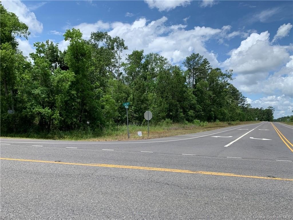 DeQuincy Land on Highway 27