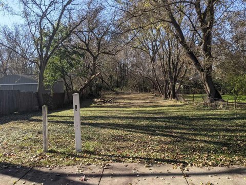 Commercial Land Near Hospital