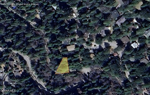 Residential Lot in Crestline, CA