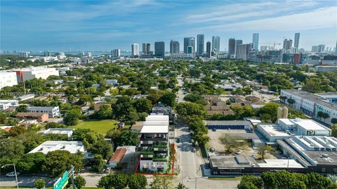 Miami Fourplex Investment Opportunity