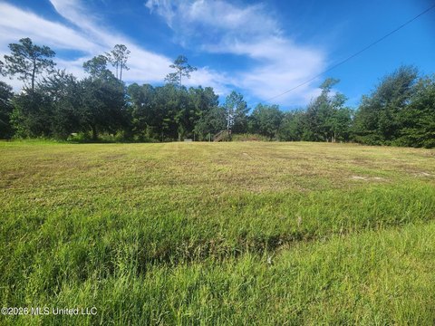 Land, Bay Saint Louis, MS