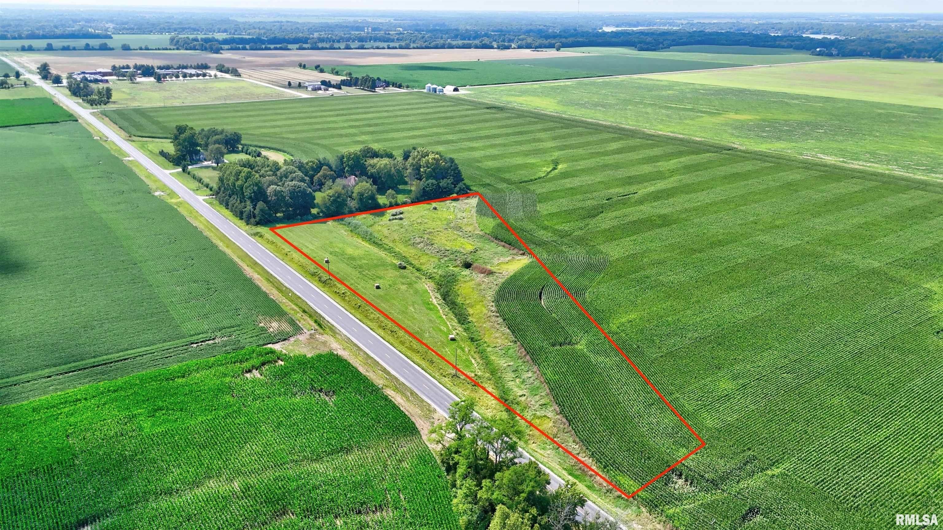 Residential Land in Pawnee, IL