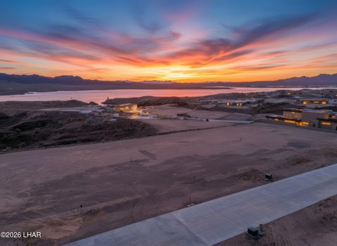 LAND - Lake Havasu City, AZ