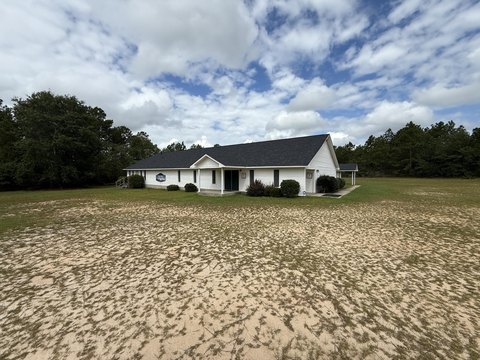 Graniteville Church on Large Acreage