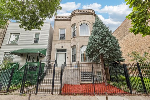 Renovated West Garfield Park Duplex
