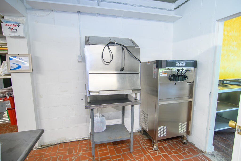 Picture 16