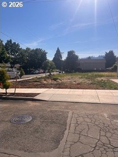 Land, Portland, OR