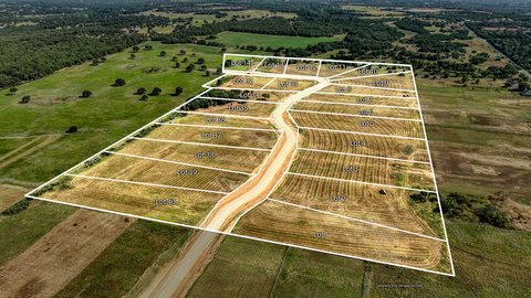 Unimproved Land in Poolville, Texas