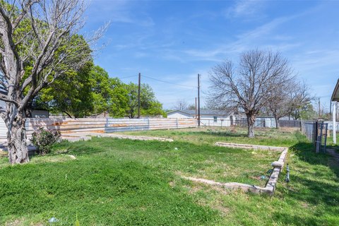 Land For Sale in Tye