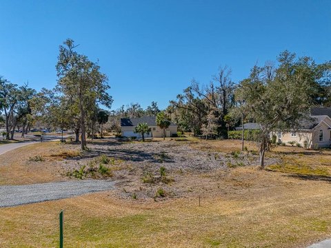 Residential Lot Near Golf Clubhouse