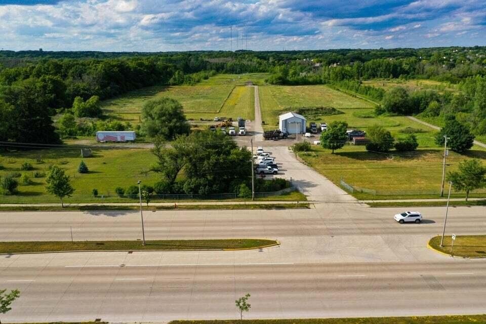 Franklin Commercial Parcel on Rawson