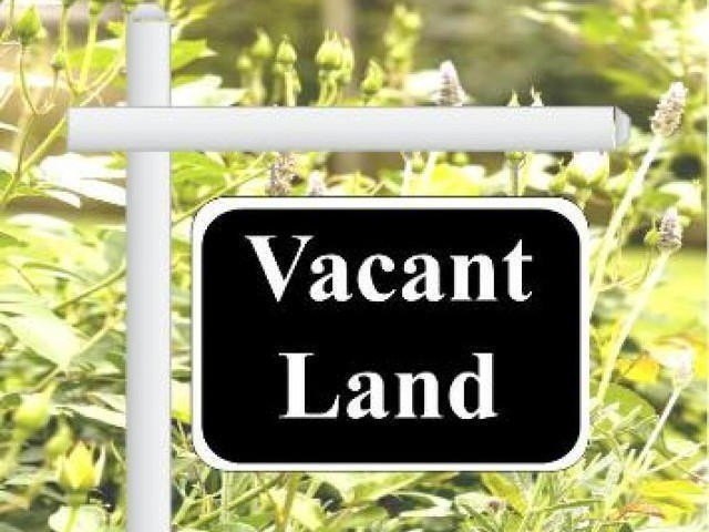 Residential Land in Palm Bay