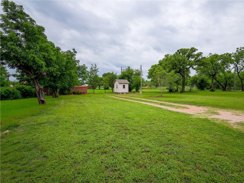 Land, Cisco, TX