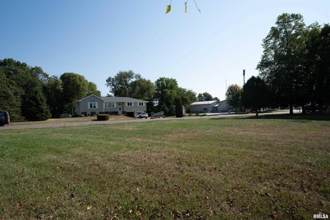 Residential Lot in Lake Camelot
