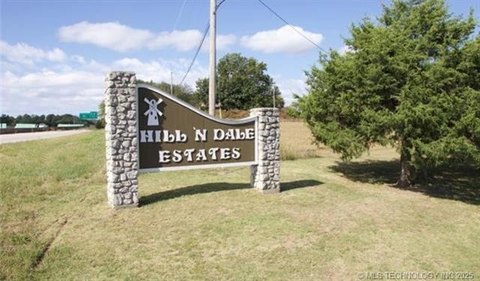 Large Wooded Lot Near Keystone