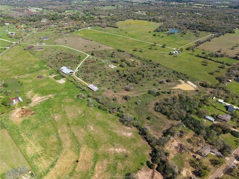 LAND - Bryan, TX